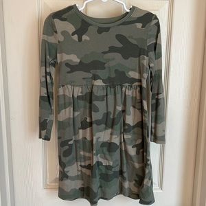 Girls Old Navy camo dress, size 5T
